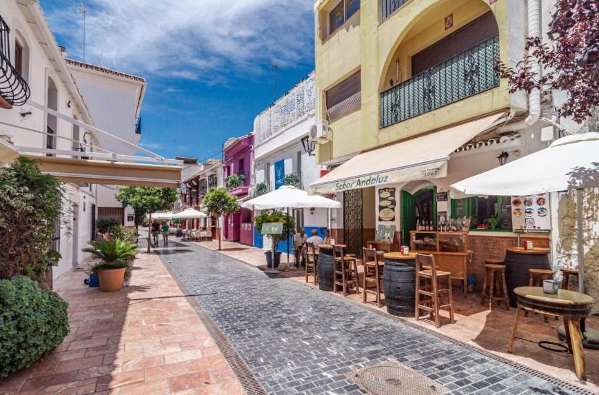 Impressive Apartment With 3 Bedrooms Metres From The Beach Estepona Dış mekan fotoğraf